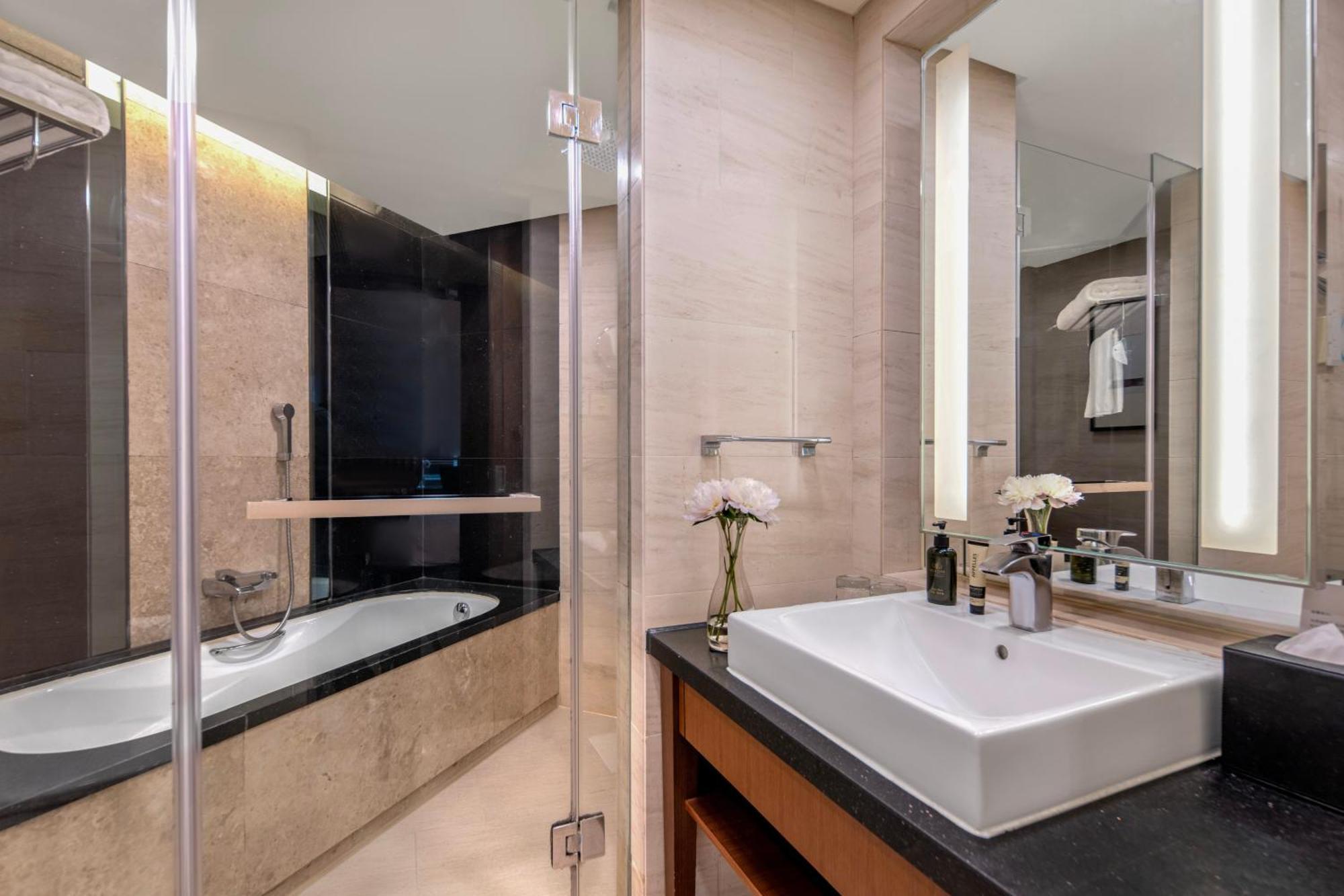 Ascott Huai Hai Road Shanghai, Xintiandi Exteriör bild